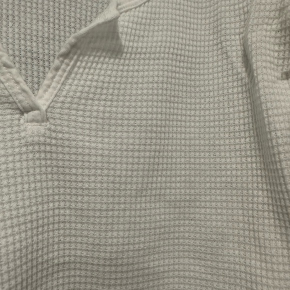 Aritzia shirt - Picture 3 of 4